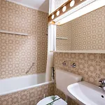 公寓 Panoramablick - A1001 By Interhome